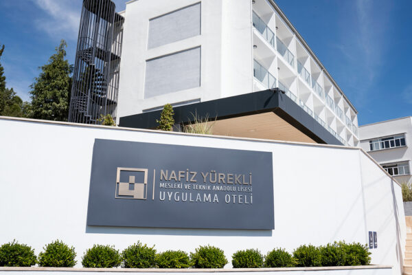 NafizYurekli_0004_NafizYürekli_UO_1 NafizYurekli_0004_NafizYürekli_UO_1